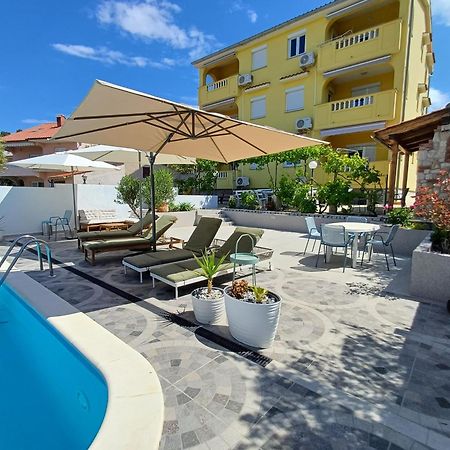 Casa Surya - Apartments With Sea View And Swimming Pool Barbat na Rabu Luaran gambar