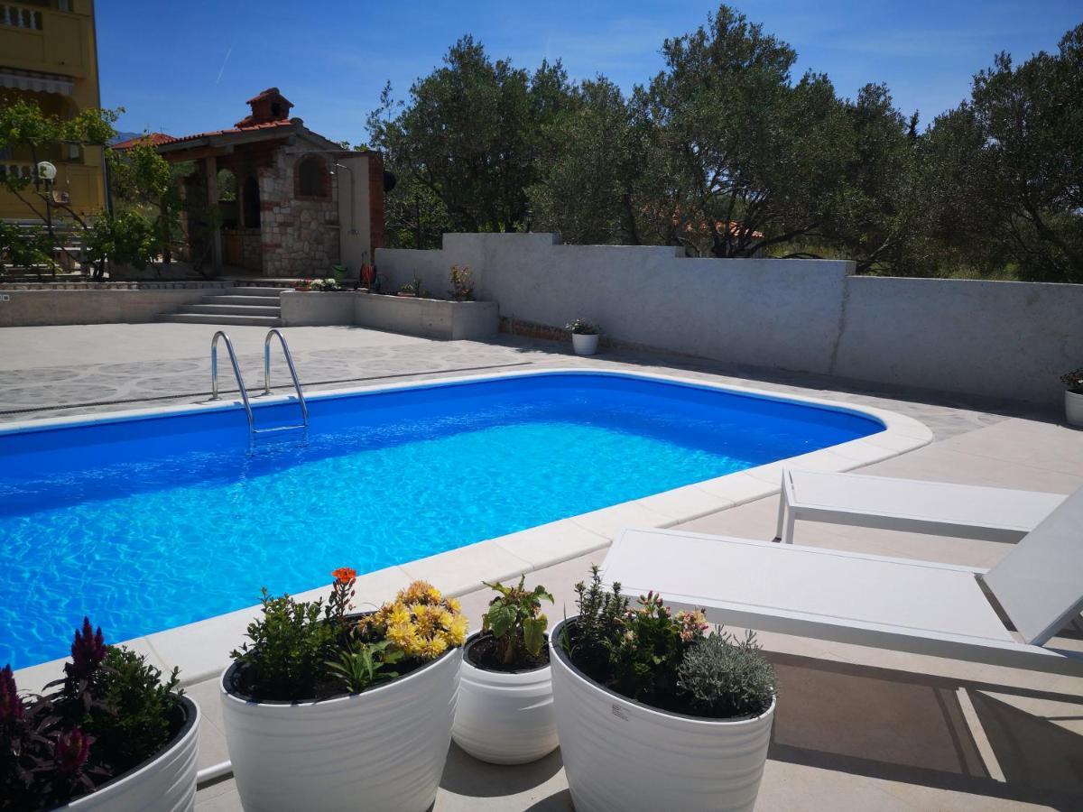 Casa Surya - Apartments With Sea View And Swimming Pool Barbat na Rabu Luaran gambar