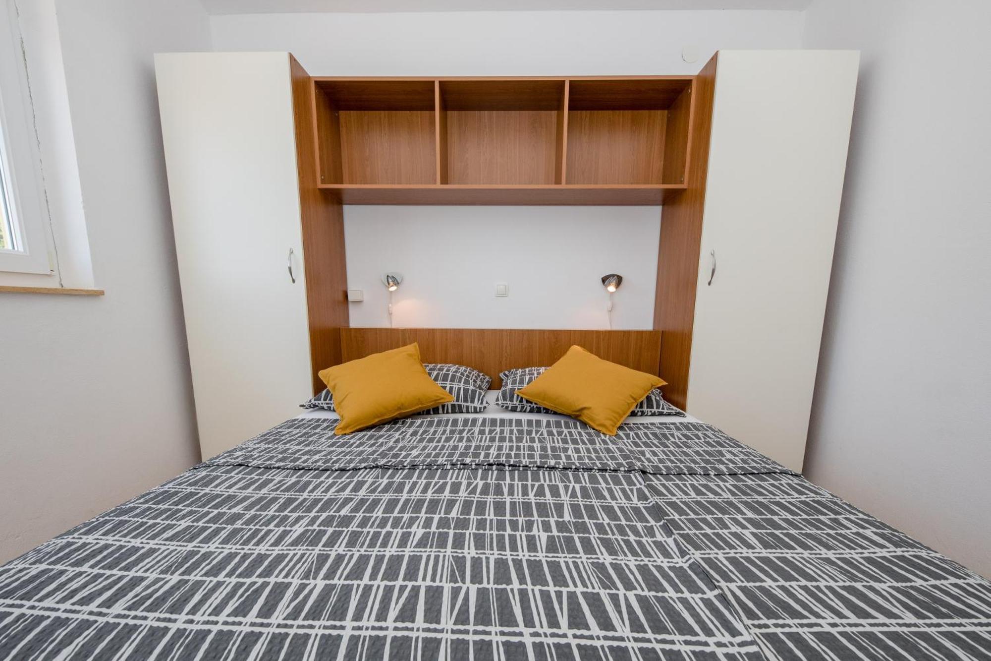 Casa Surya - Apartments With Sea View And Swimming Pool Barbat na Rabu Luaran gambar