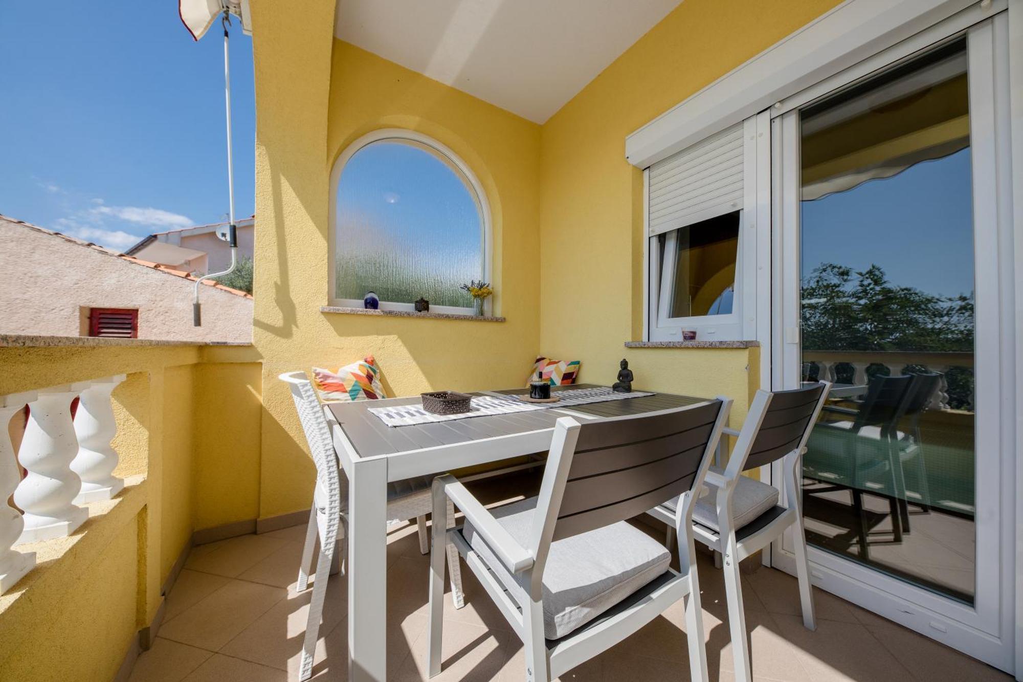Casa Surya - Apartments With Sea View And Swimming Pool Barbat na Rabu Luaran gambar