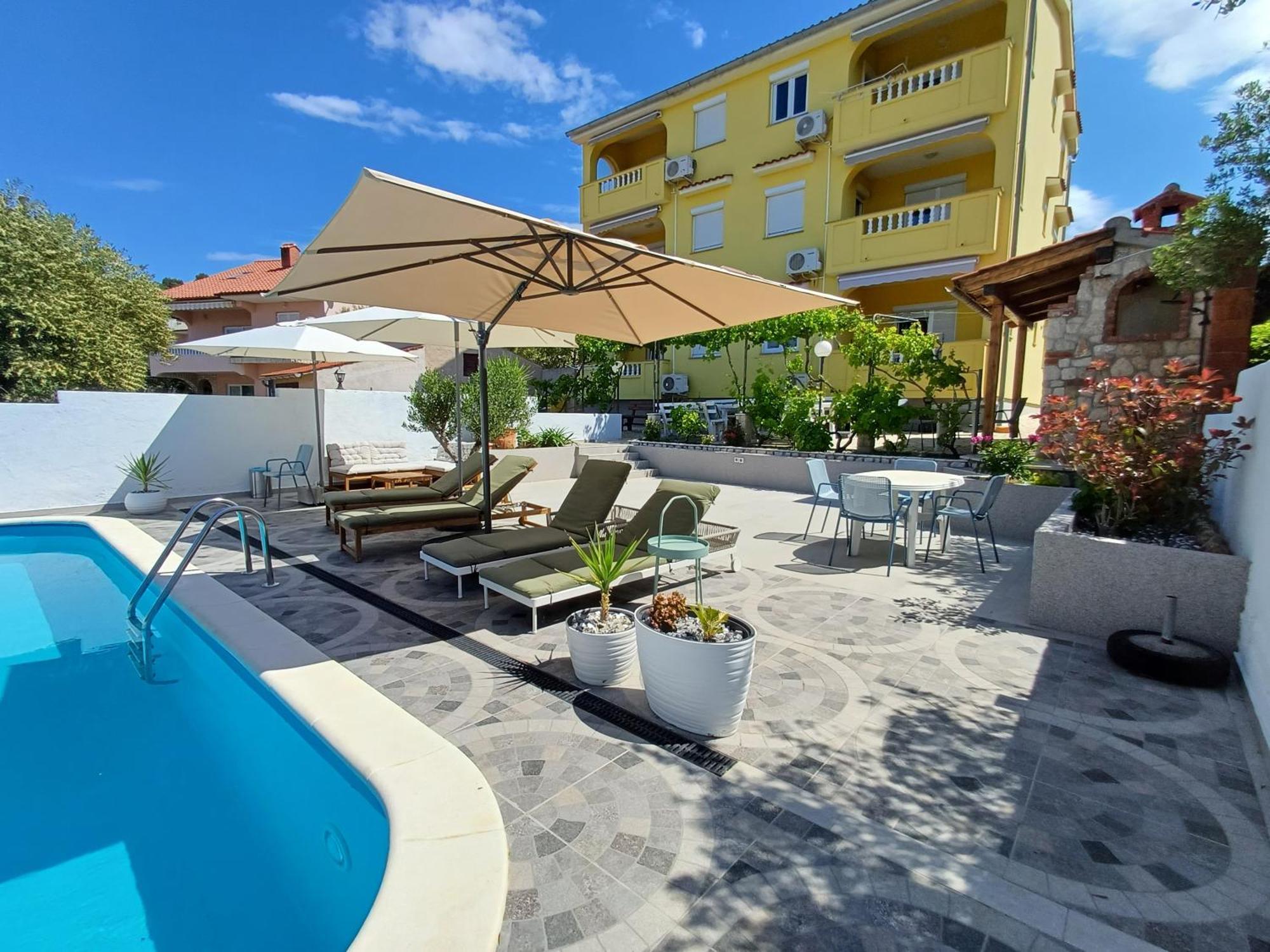 Casa Surya - Apartments With Sea View And Swimming Pool Barbat na Rabu Luaran gambar